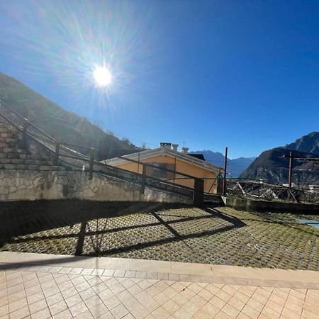Il Giardino In Montagna Family Friendly- Happy Rentals Tenno Eksteriør billede