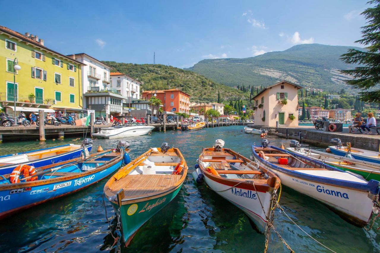 Il Giardino In Montagna Family Friendly- Happy Rentals Tenno Eksteriør billede
